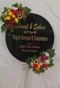 Papan Akrilik Ucapan Ulang Tahun Enrekang